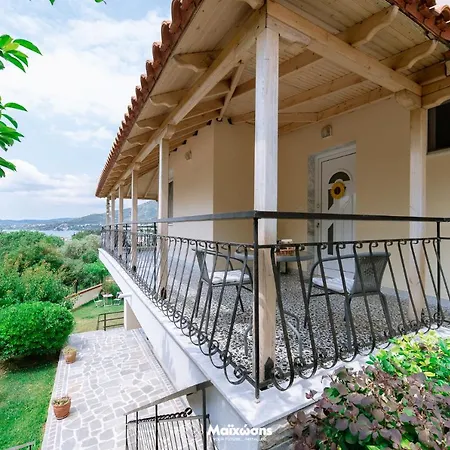 Apartment Helianthos - No3 *