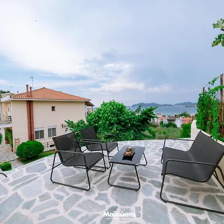 Helianthos - No3 Apartment